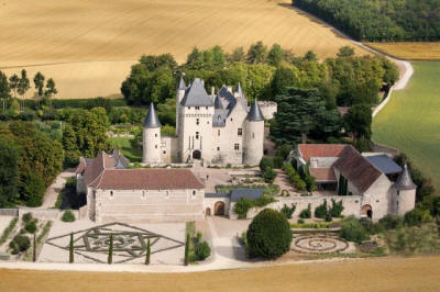 chateau-loire.jpg